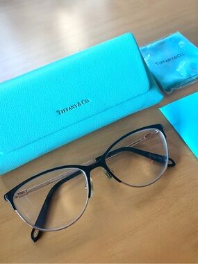 Tiffany & Co. black and rose gold women’s cateye glasses